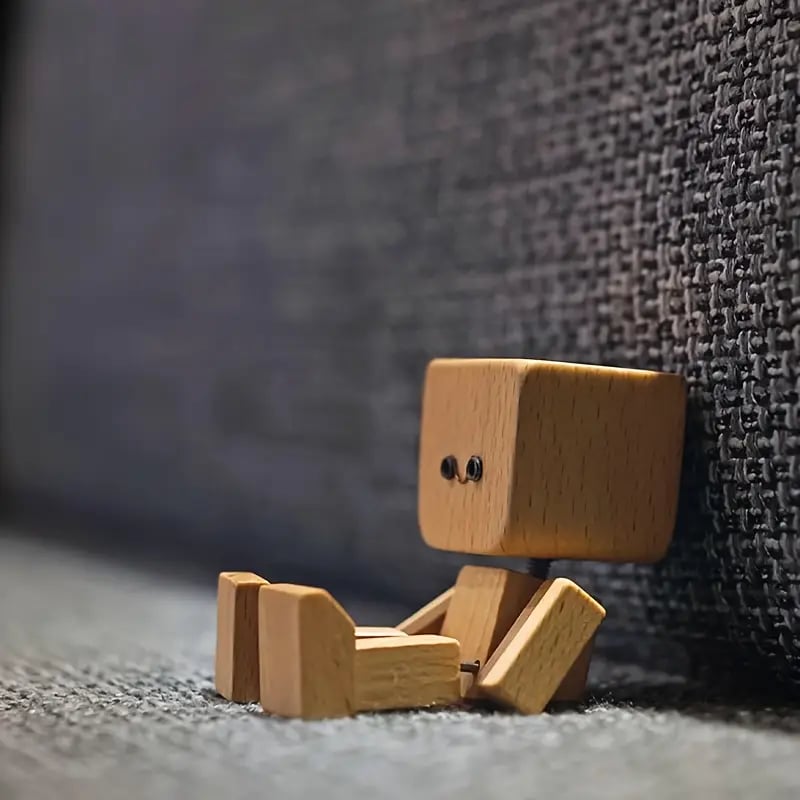 🔥Charming Little Swaying Wooden Figure & 12PCS Magnetic Expressions