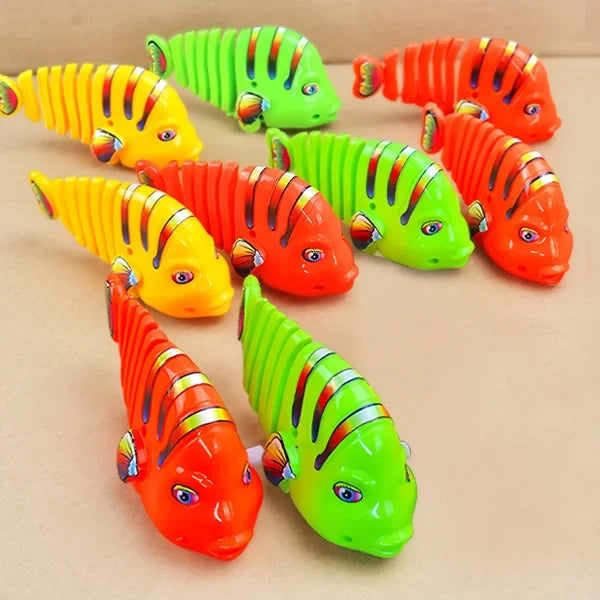 Christmas Promotion 40% OFF Plastic Wind-Up Wiggle Fish Toys